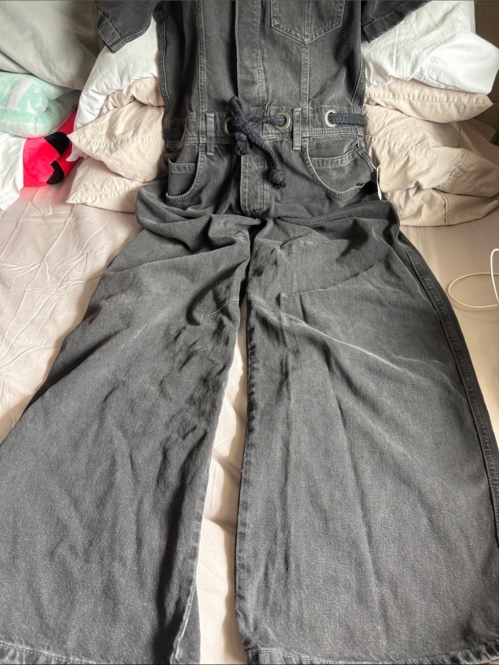 Free people - Picture 2 of 12